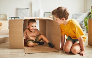 8 Tips from Calgary Movers to Prepare Your Kids for an International Move