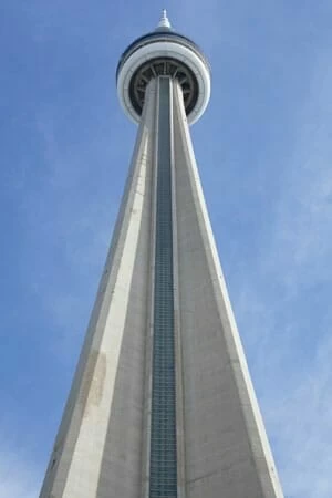 CNtower2